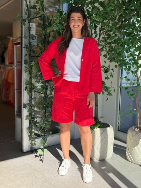 Hovedbilde PRISILLA BLAZER - BRINGEBÆRRØD
