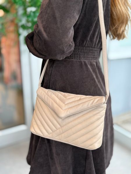Hovedbilde BOXY SKINN VESKE - SAND