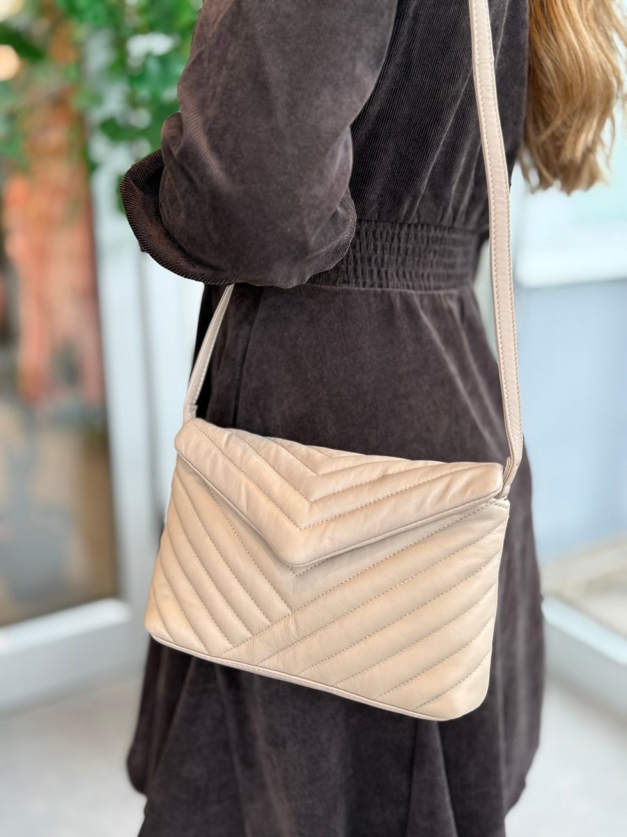 BOXY SKINN VESKE - SAND