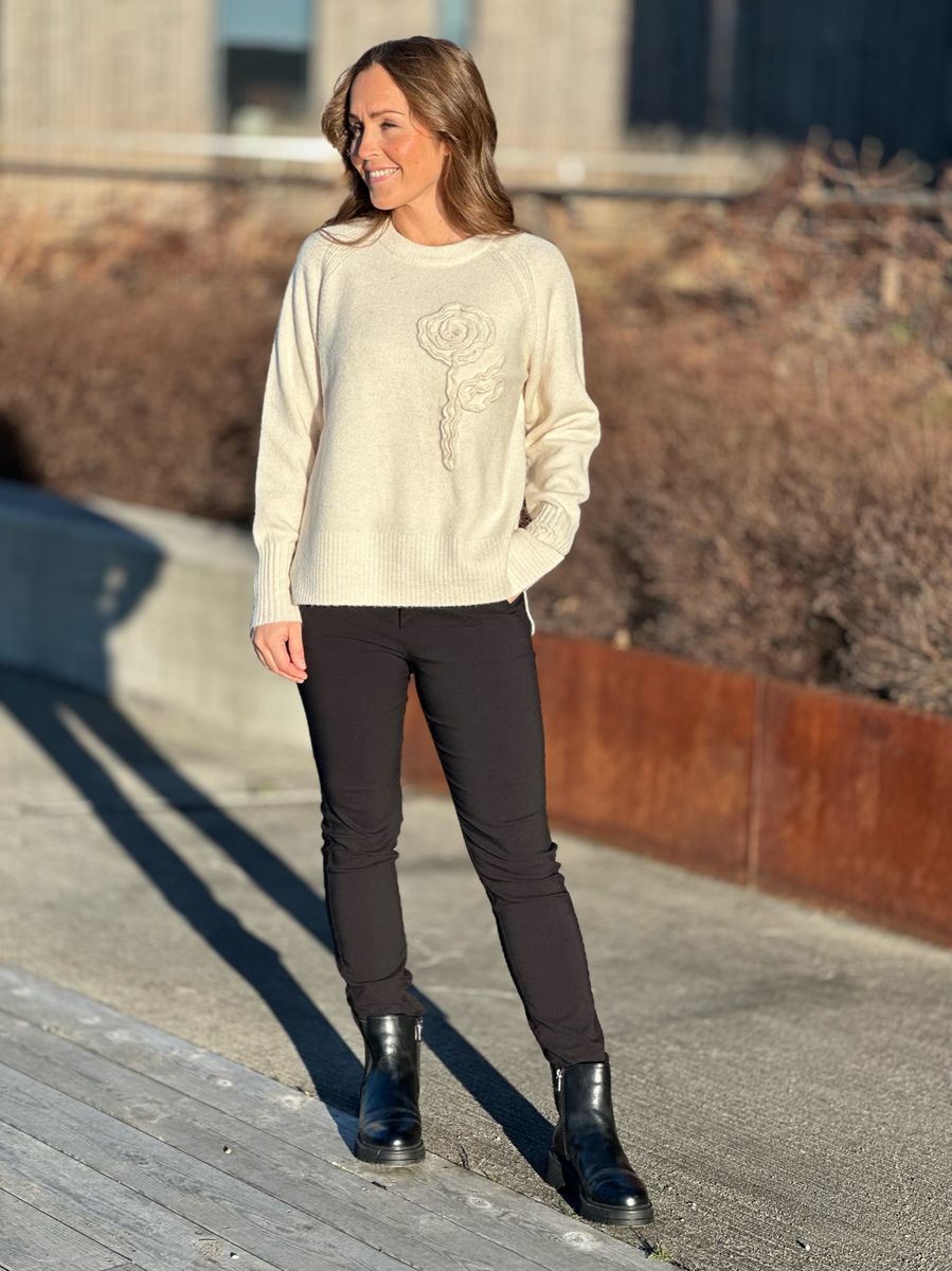 VIDOO PULLOVER M/BLOMST - MOONBEAM