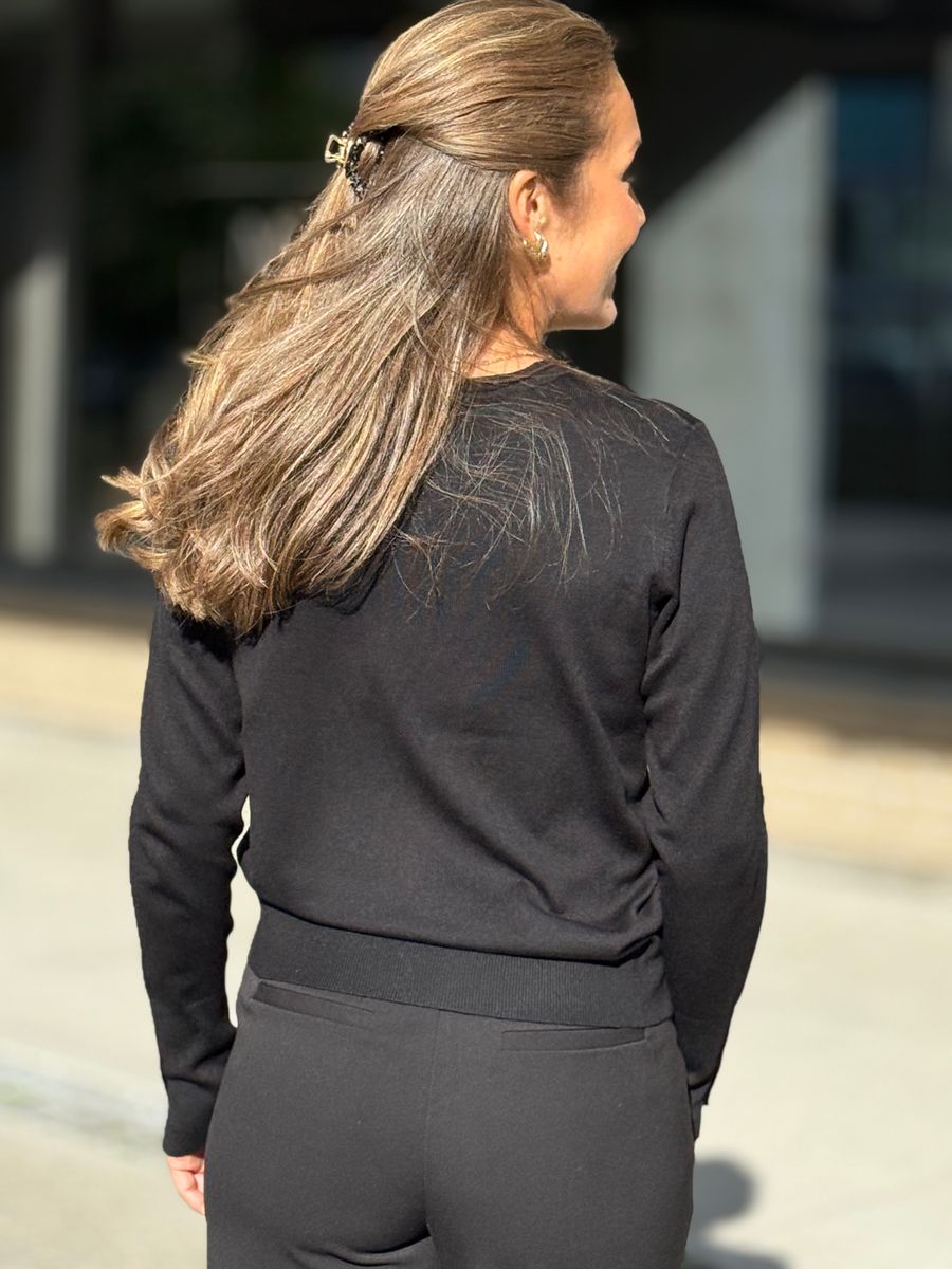 KATIE GENSER M/RUND HALS - SORT