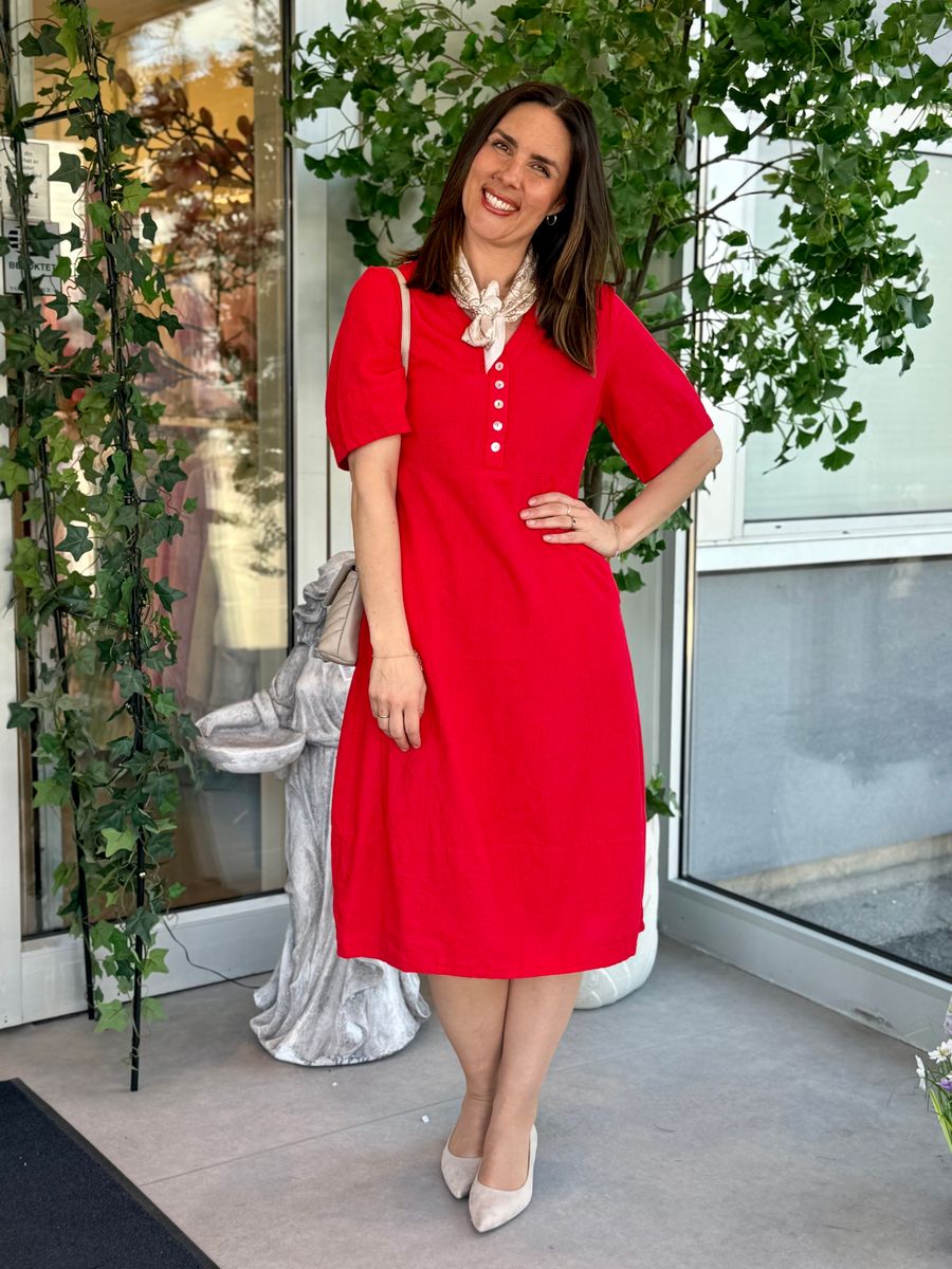 LAVA KJOLE V-HALS - RØD