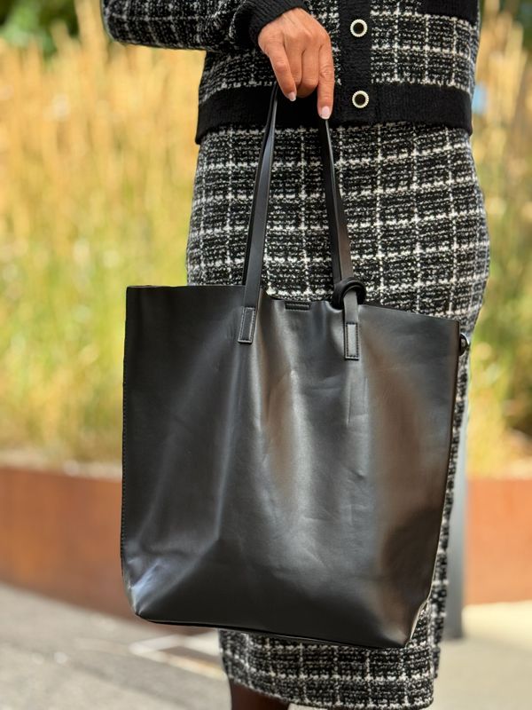 ANILLA SHOPPER VESKE - SORT