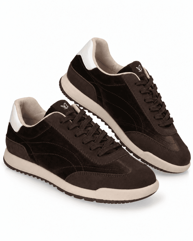 SNEAKERS I SKINN - BRUN