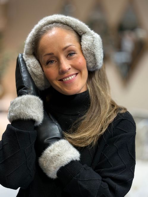 Hovedbilde JUTLANDIA SKINN VOTTER - SORT