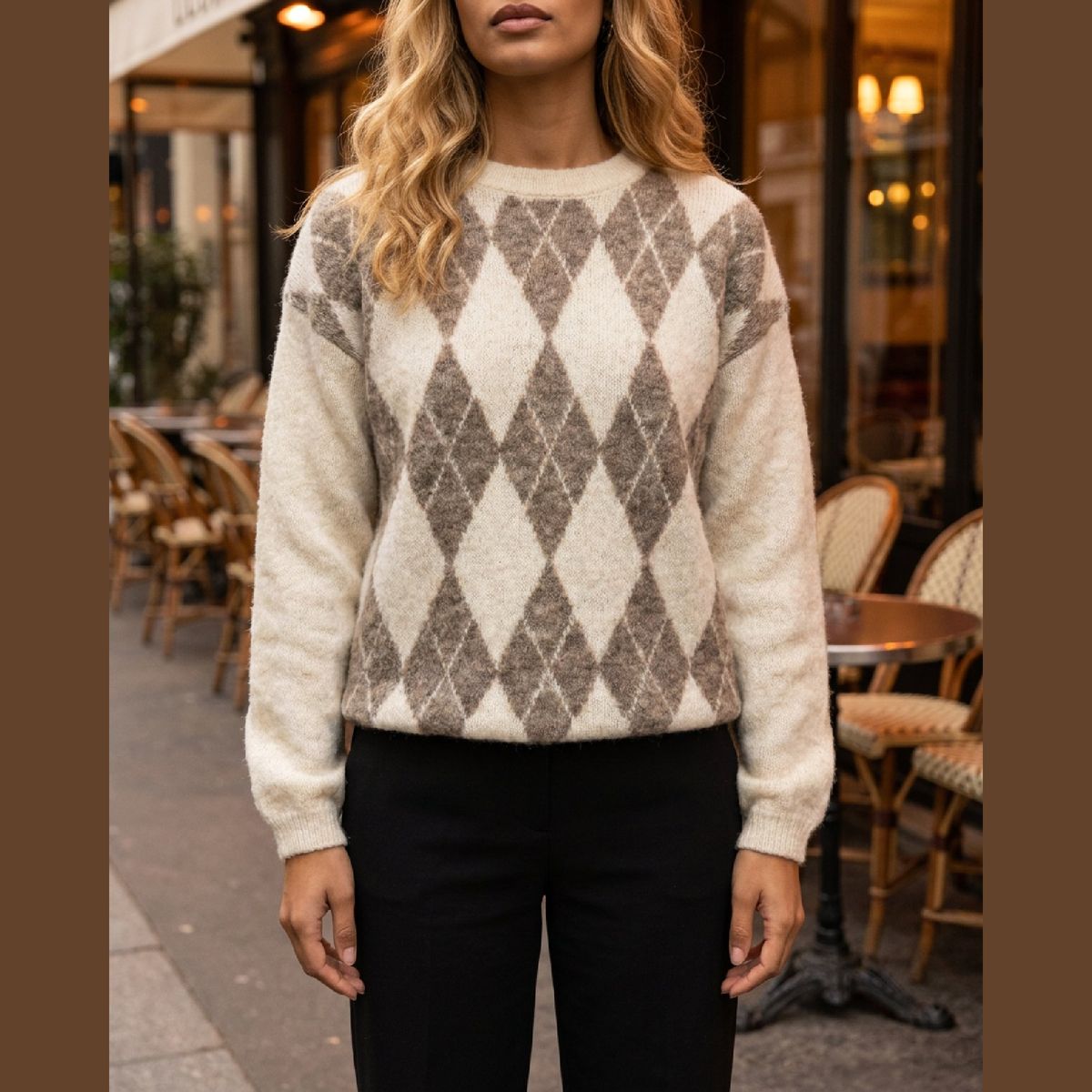 HARLEKIN GENSER M/ LANG ERM - OFFWHITE/SAND
