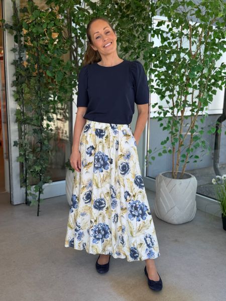 Hovedbilde MAISE SKJØRT - BLÅ BLOMSTER