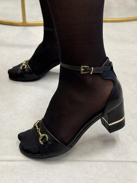 Hovedbilde SANDALETT M/ GULL LENKE - SORT