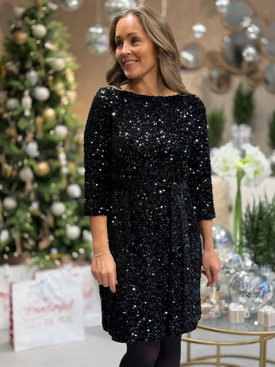 FAITH PALJETT KJOLE BOATNECK - BLACK