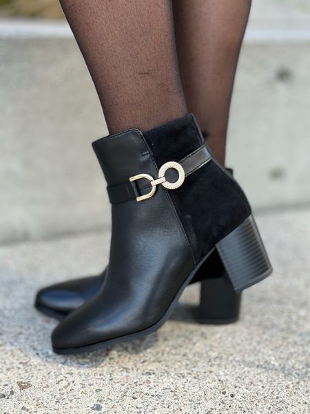 Hovedbilde SKOLETT I SKINN MED LENKE - SORT