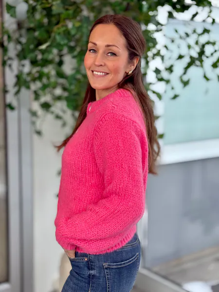 Hovedbilde WILO STRIKKET CARDIGAN - HOT PINK