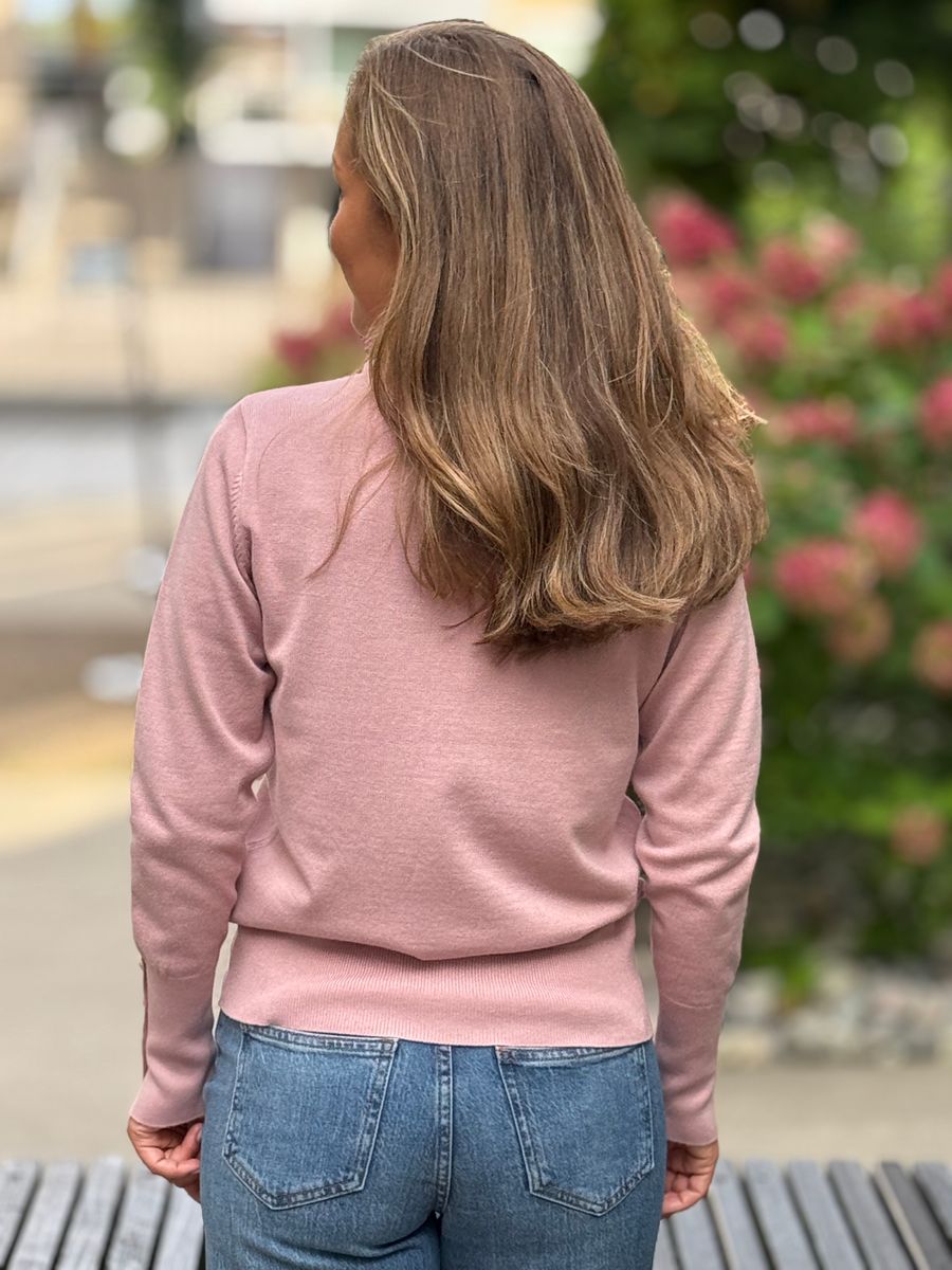 KATIE GENSER M/PERLEKNAPPER -  PALE MAUVE ROSA