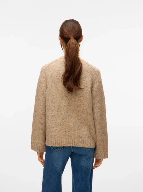 Hovedbilde INGRID GENSER - CAMEL MELERT