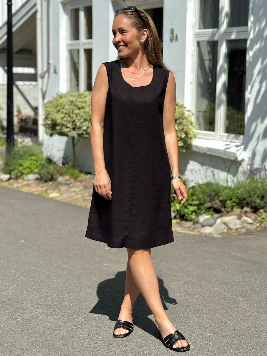 LAVA LIN/VISCOSE KJOLE U/ERM - SORT