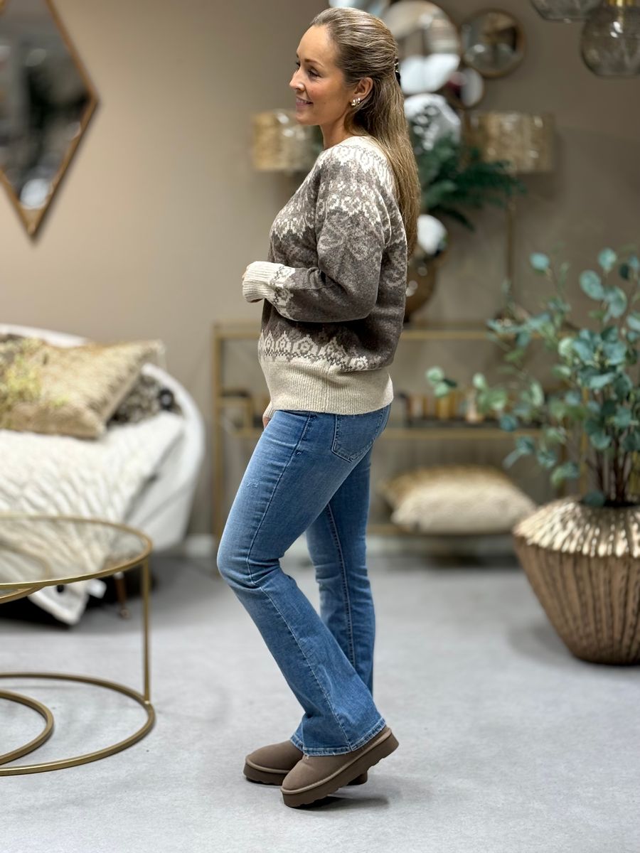 MERLA GENSER - MOREL / MOONBEAM