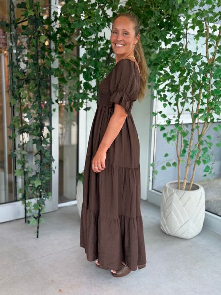 Hovedbilde EMILIE SMOCK KJOLE - BRUN