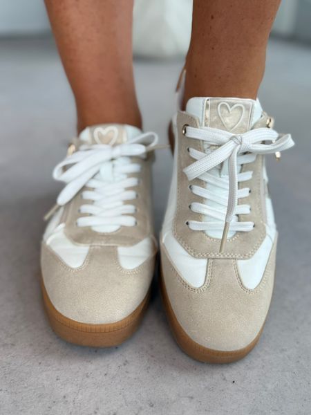 Hovedbilde SNEAKERS - HVIT/SAND/GULL