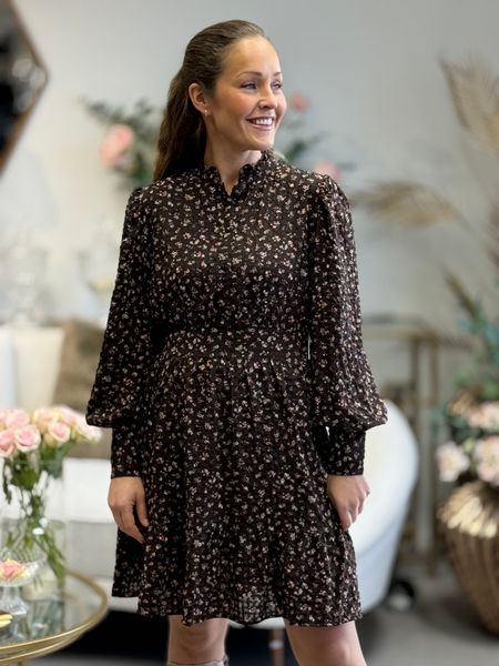 Hovedbilde NOELLE KJOLE M/BLOMSTER - BRUN