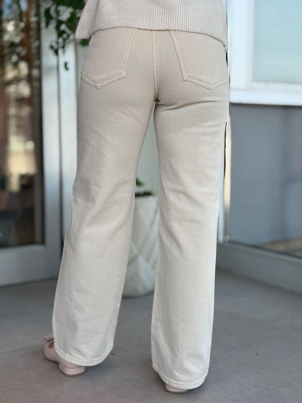 TESSA BUKSE 32