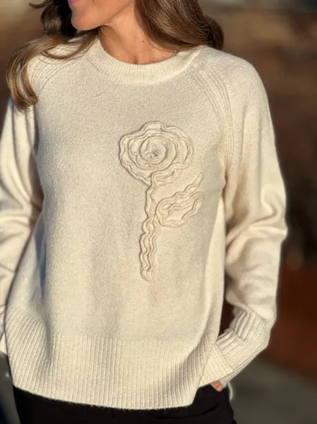 Hovedbilde VIDOO PULLOVER M/BLOMST - MOONBEAM