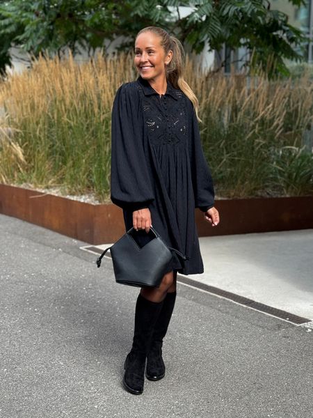 Hovedbilde TYRA KJOLE - SORT