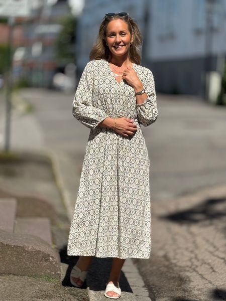 Hovedbilde ADNEY KJOLE CHECK - OFFWHITE/SORT