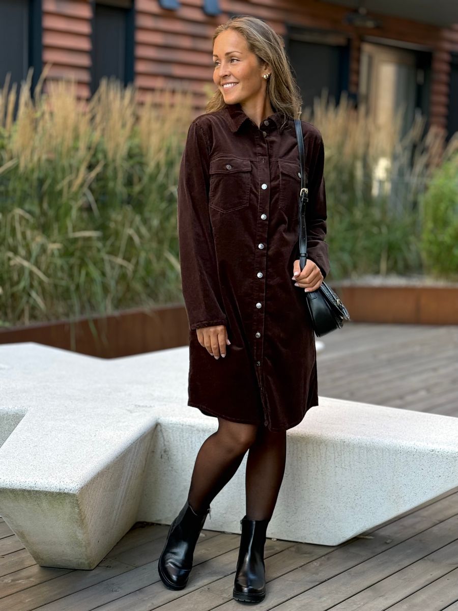 CORDY KJOLE - MØRK BRUN